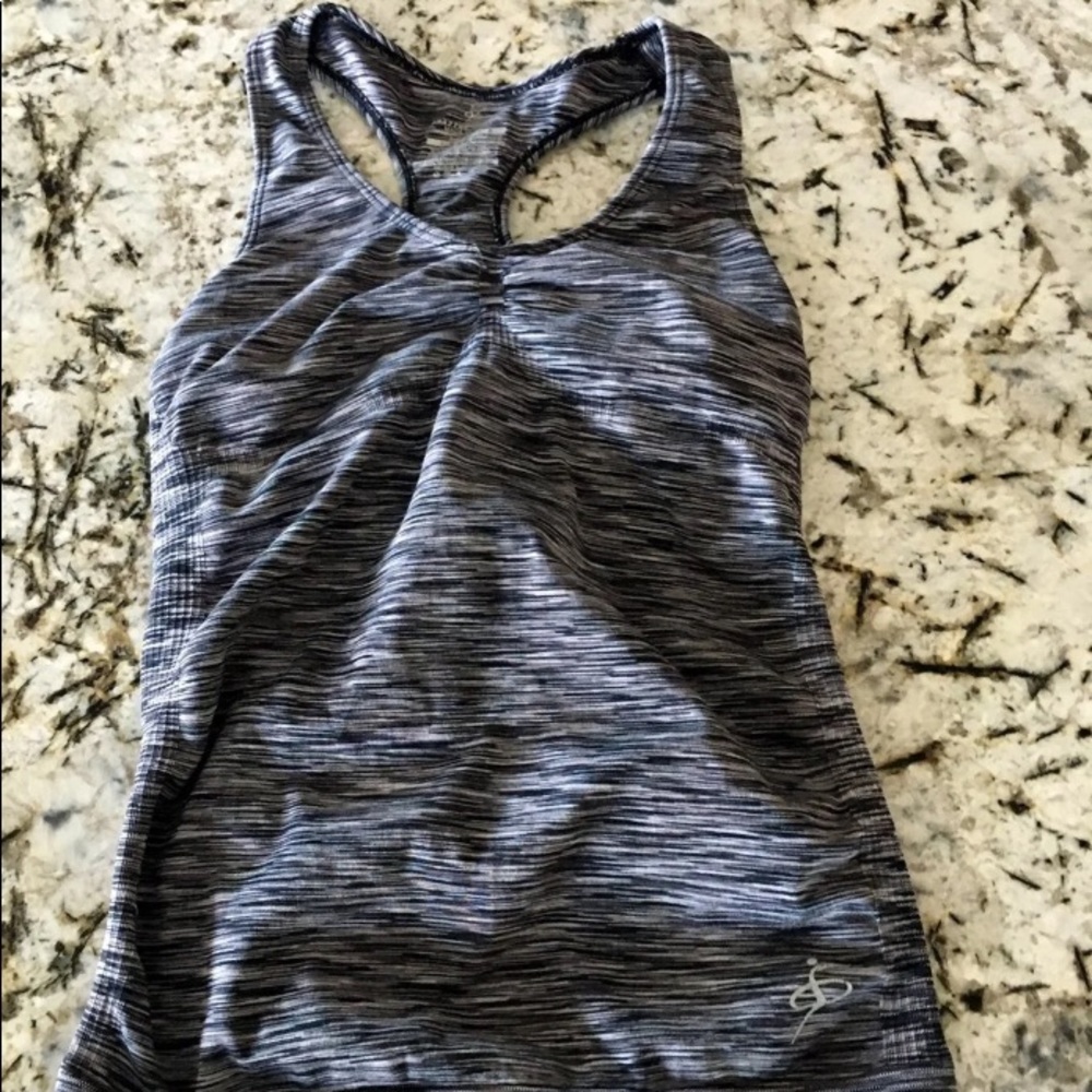 Yoga top
